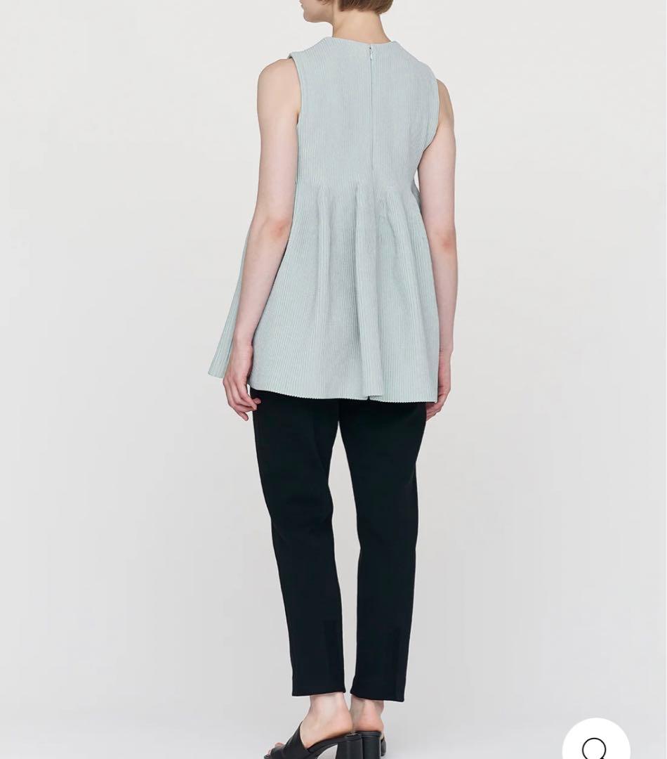 CFCL 新作カットソー　完売色