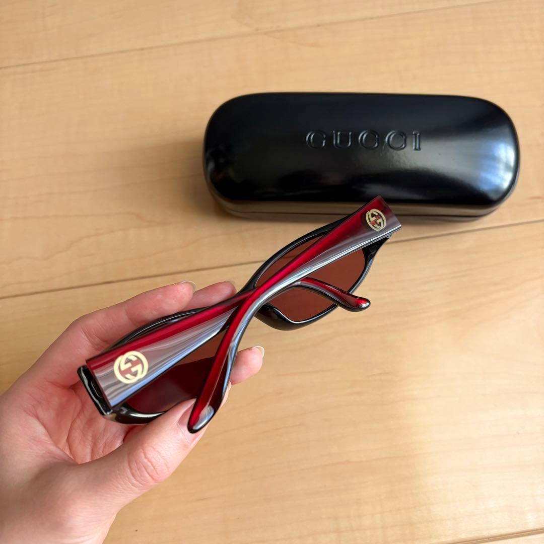 GUCCI グッチ　イタリア製　サングラス　スクエア　レッド　赤　GG2456