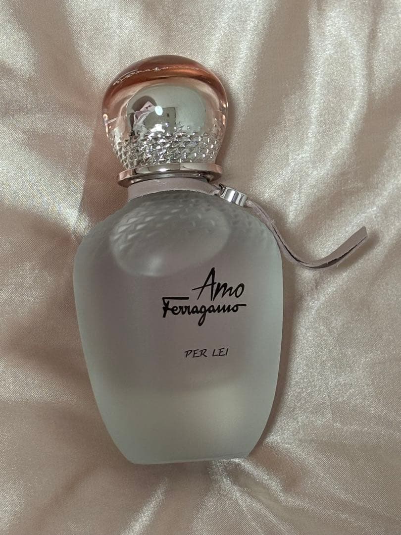 アモ　フェラガモ　パーレイ　オーデパルファム50ml