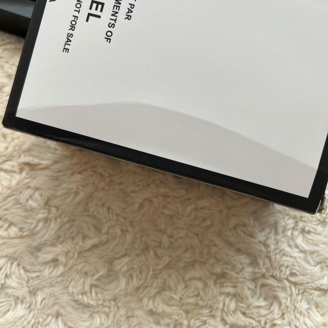 CHANELシャネル ノベルティ 小物入れ コスメケース