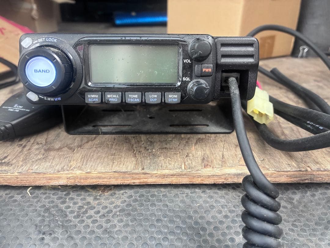 ICOM IC-208　デュアルバンドトランシーバー