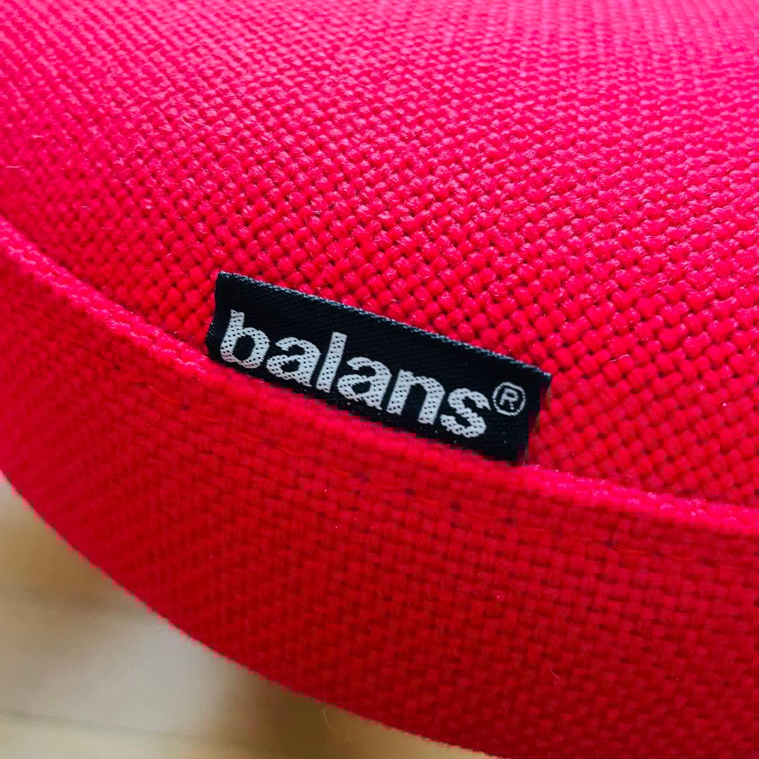 バランスチェア balans Easy 骨盤・姿勢矯正 ショートフレーム レッド