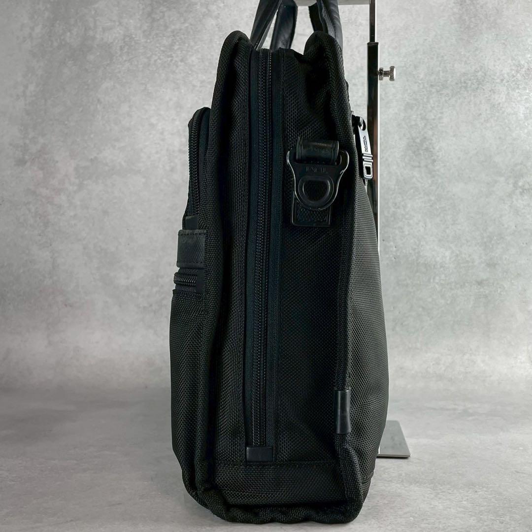 TUMI トゥミ ブリーフケース 26108 ALPHA 2 ブラック ナイロン
