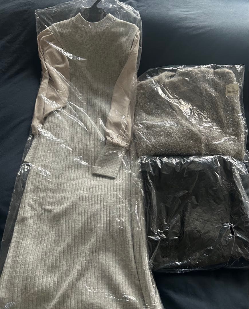 ヤマダヤ2026福袋⭐︎グレーのリブ編み長袖ワンピースとカーディガンセット