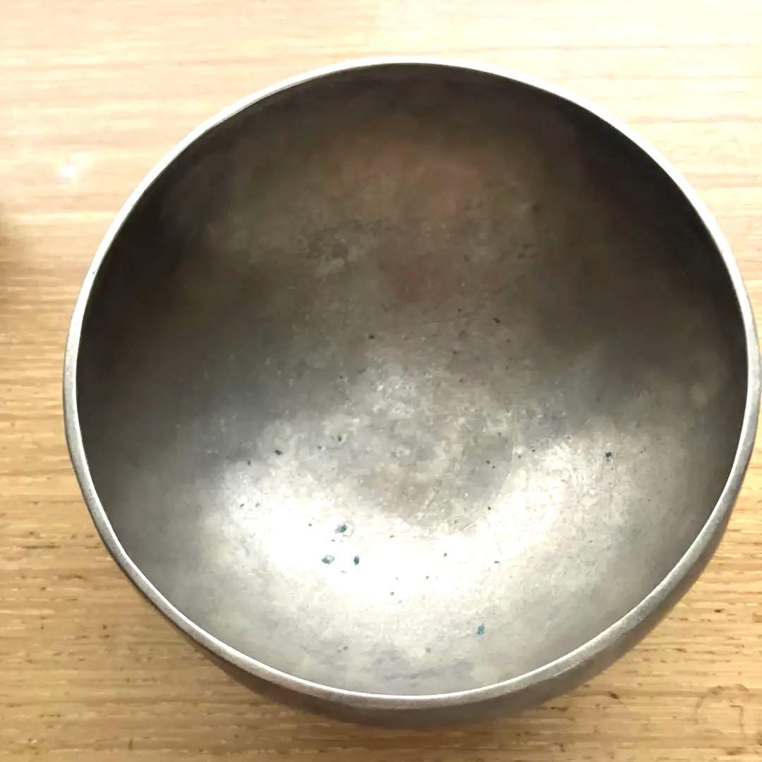 サンタラトナシャキア氏工房のロータス蓮ボウル中古