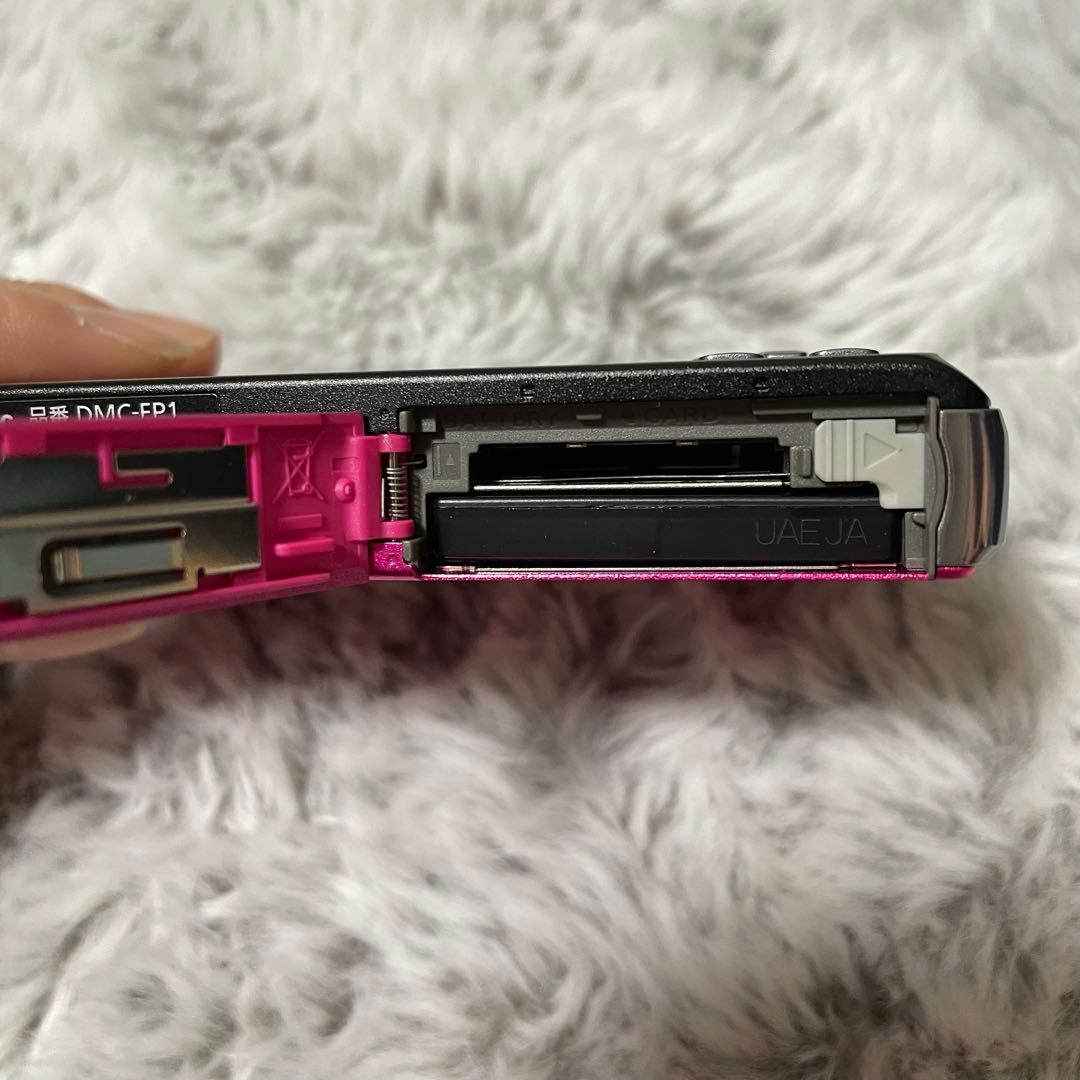 【最終値下げ！美品】希少ピンク✨Panasonic LUMIX FP1 デジカメ