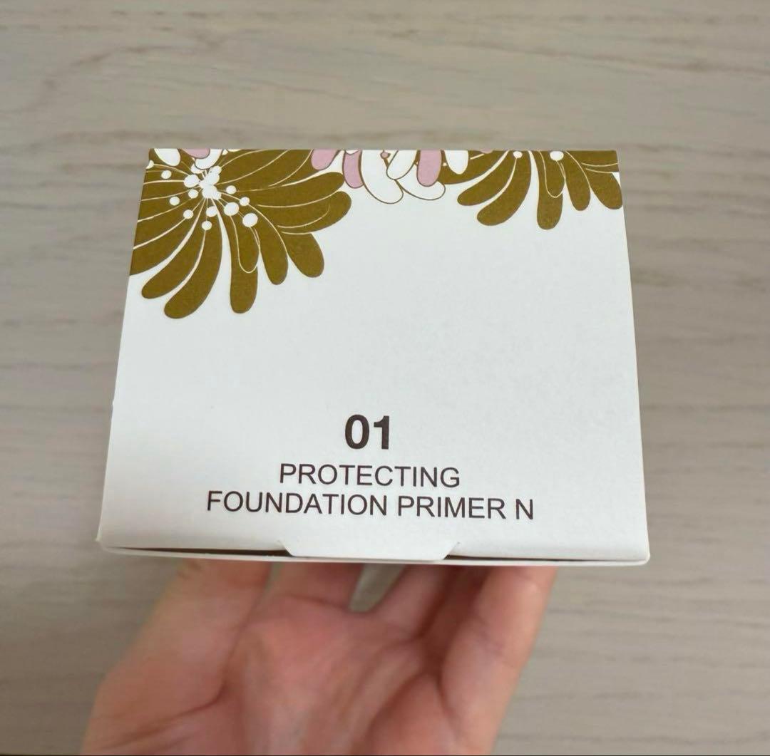 PAUL&JOE プロテクティングファンデーションプライマーN 01番