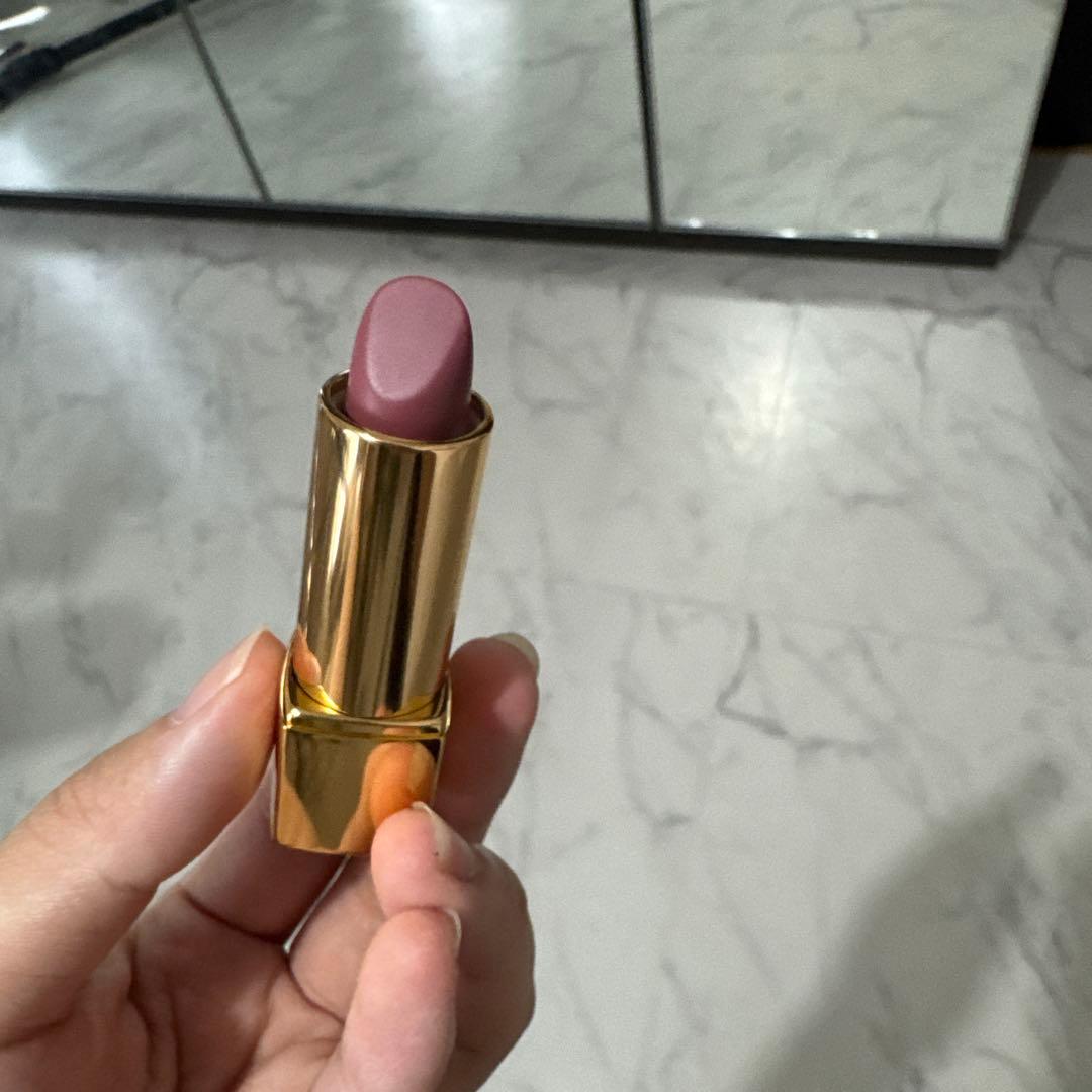 シャネルポーチ付き口紅