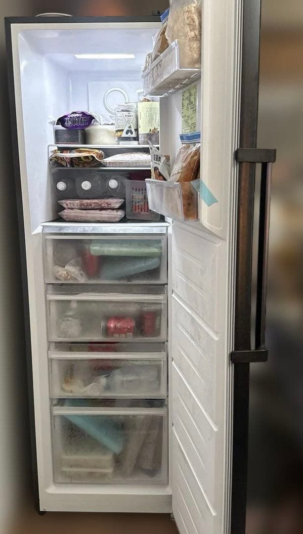 美品 スリム 274L 小型冷凍庫 アイリスオーヤマ