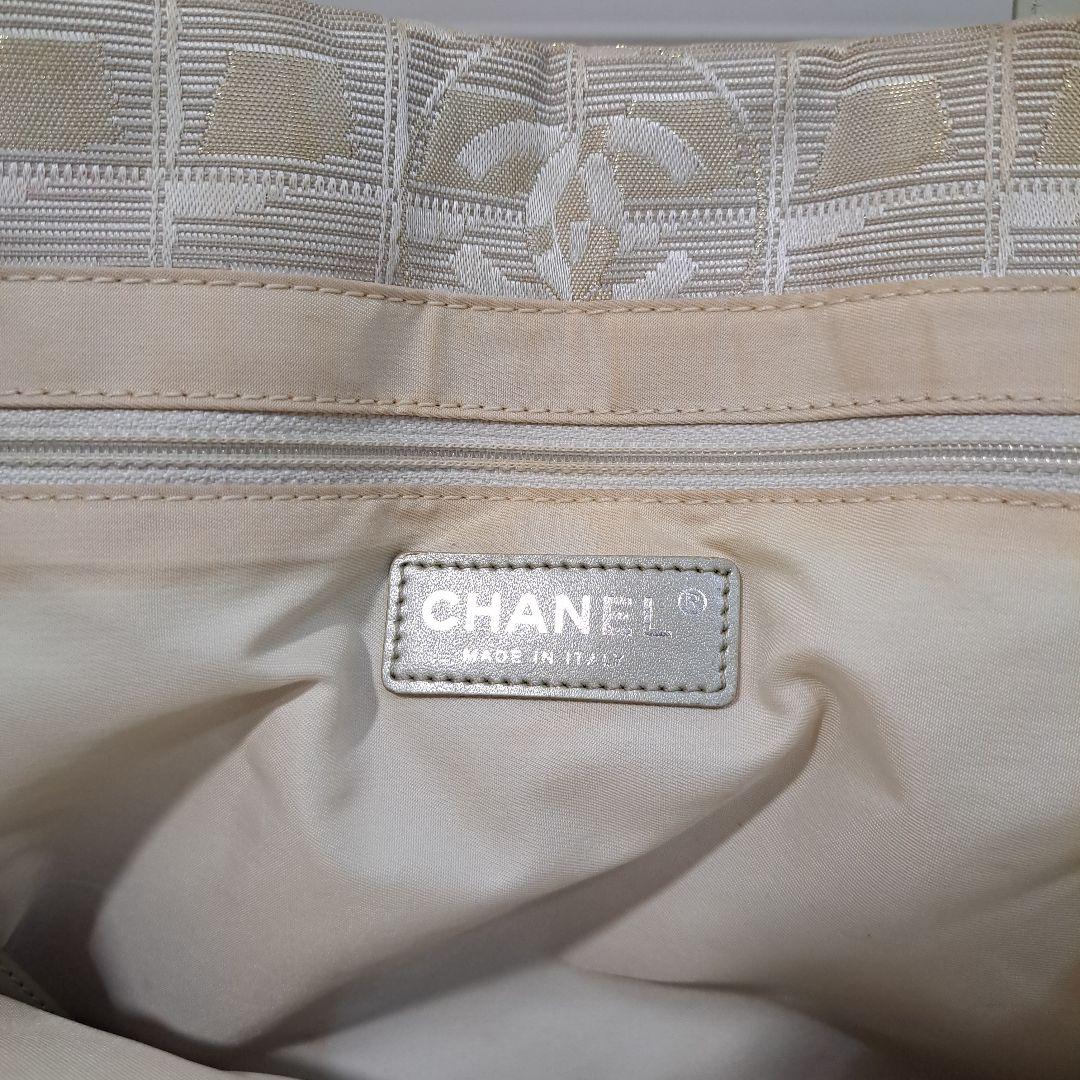 お値下げ致しました　シャネル ニュートラベルライン CHANEL トートバック