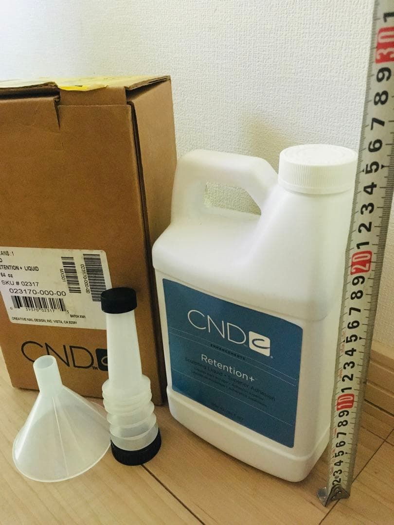 新品　ネイルスカルプアクリルリキッド大容量CNDリテンションプラス　1894ml