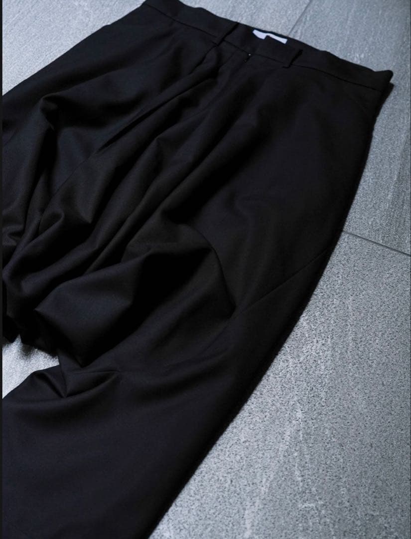 MB リミテッド　ハイエンド尾州ウール サルエルパンツ