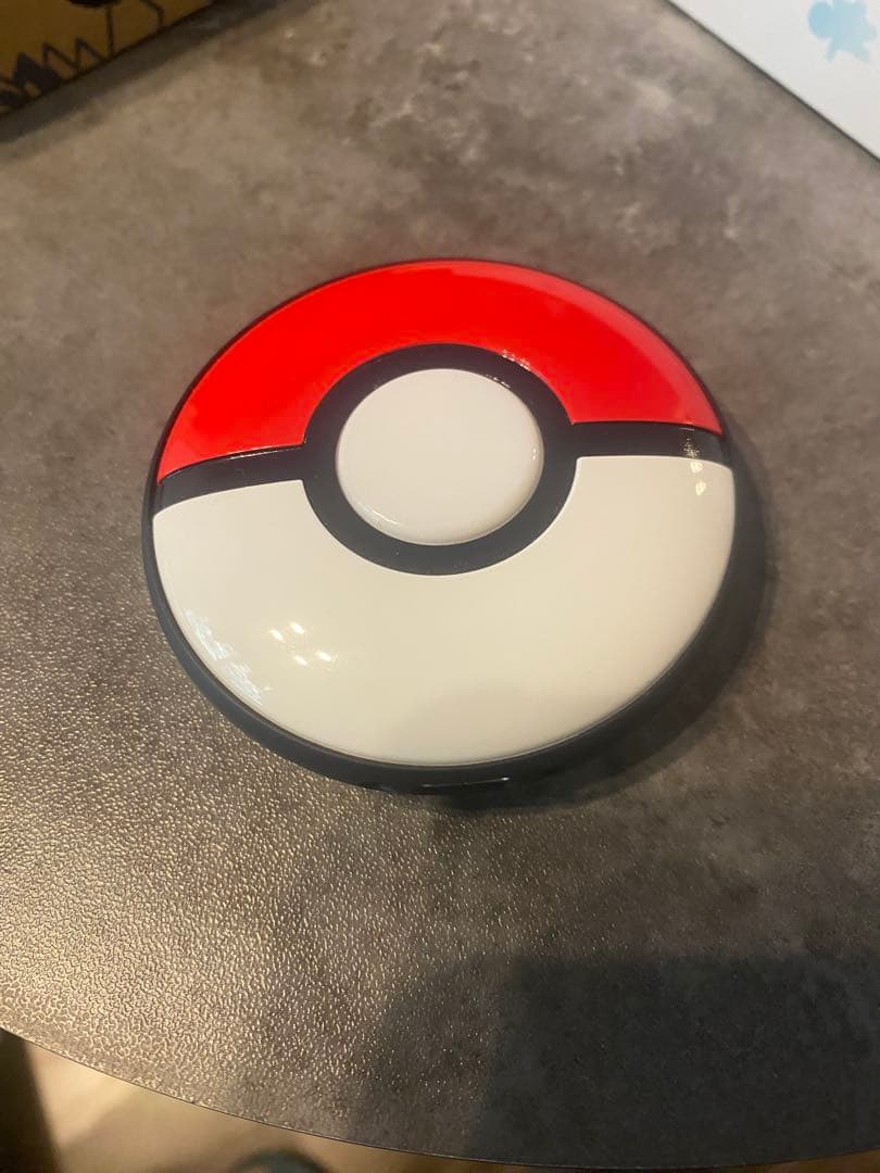 Pokémon GO Plus 赤・白