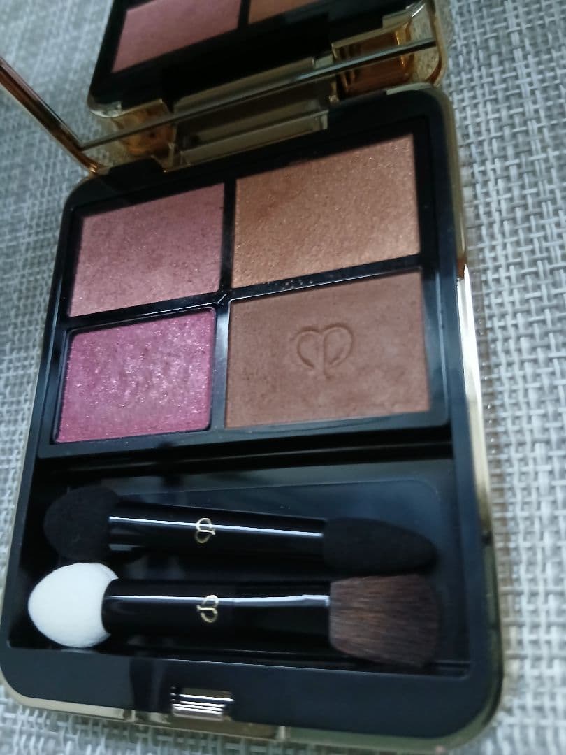 クレ・ド・ポー ボーテ アイシャドウパレット リフィルとケース