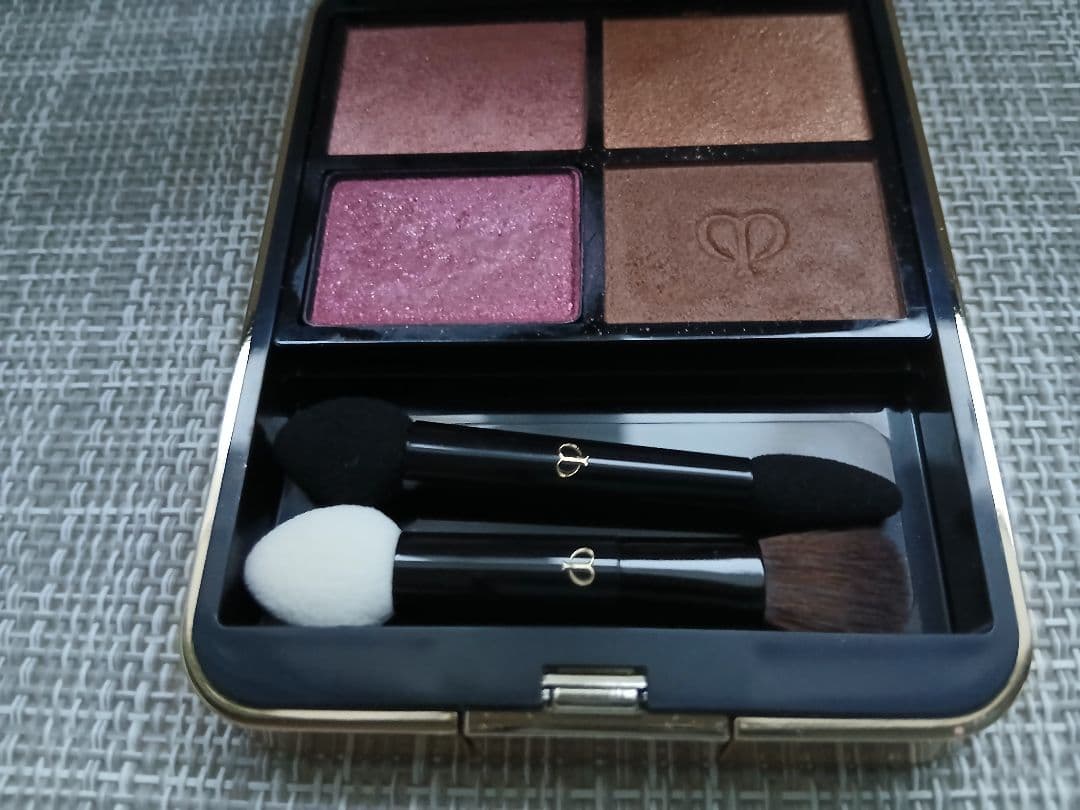 クレ・ド・ポー ボーテ アイシャドウパレット リフィルとケース