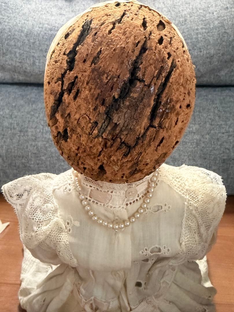 m*i様 PARIS アンティークビスクドール 青い目 白いドレス