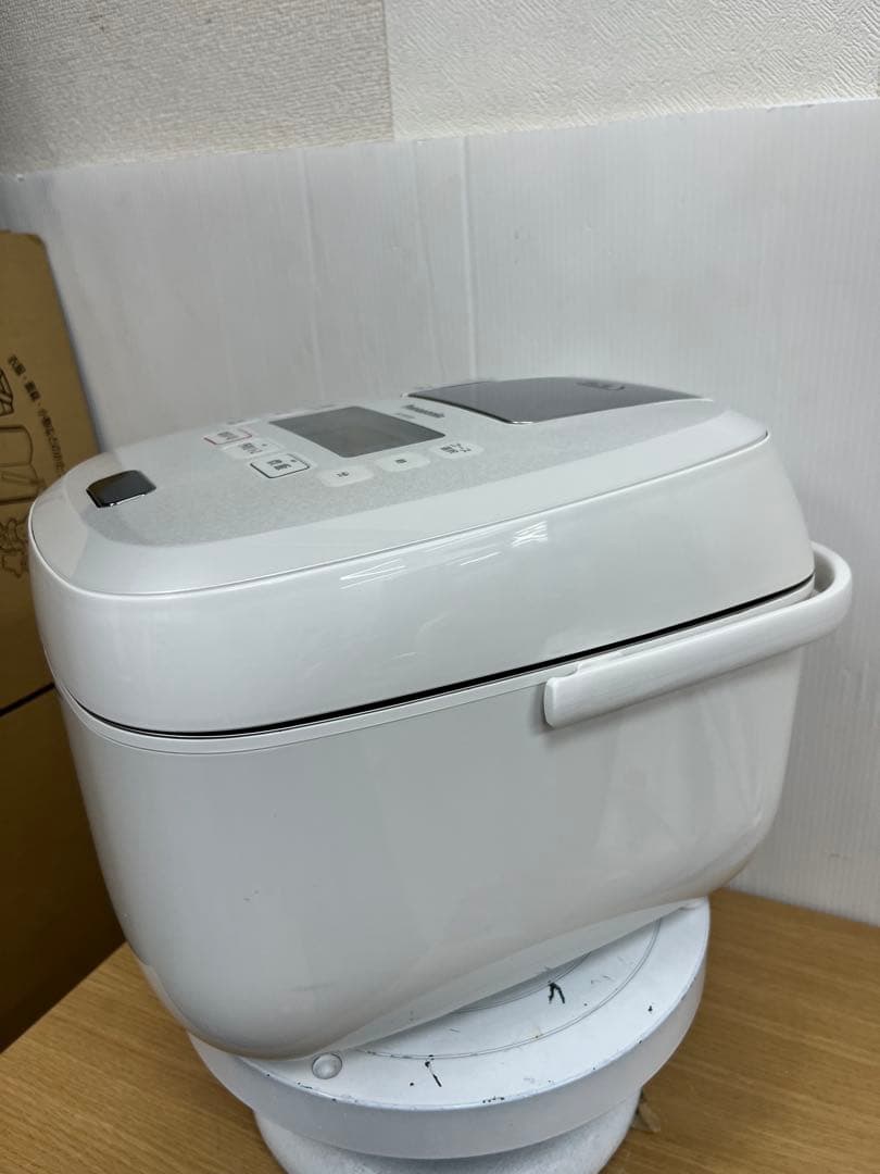 Panasonic 可変圧力IHジャー炊飯器 SR-PB189 2020年製