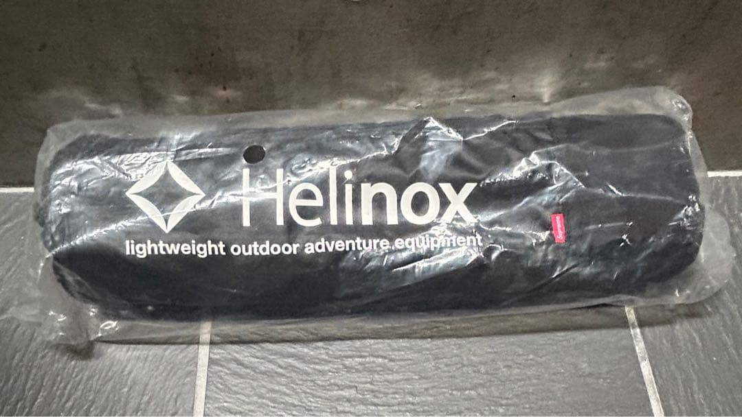 Supreme Helinox シュプリーム折りたたみ テーブル　折りたたみ椅子