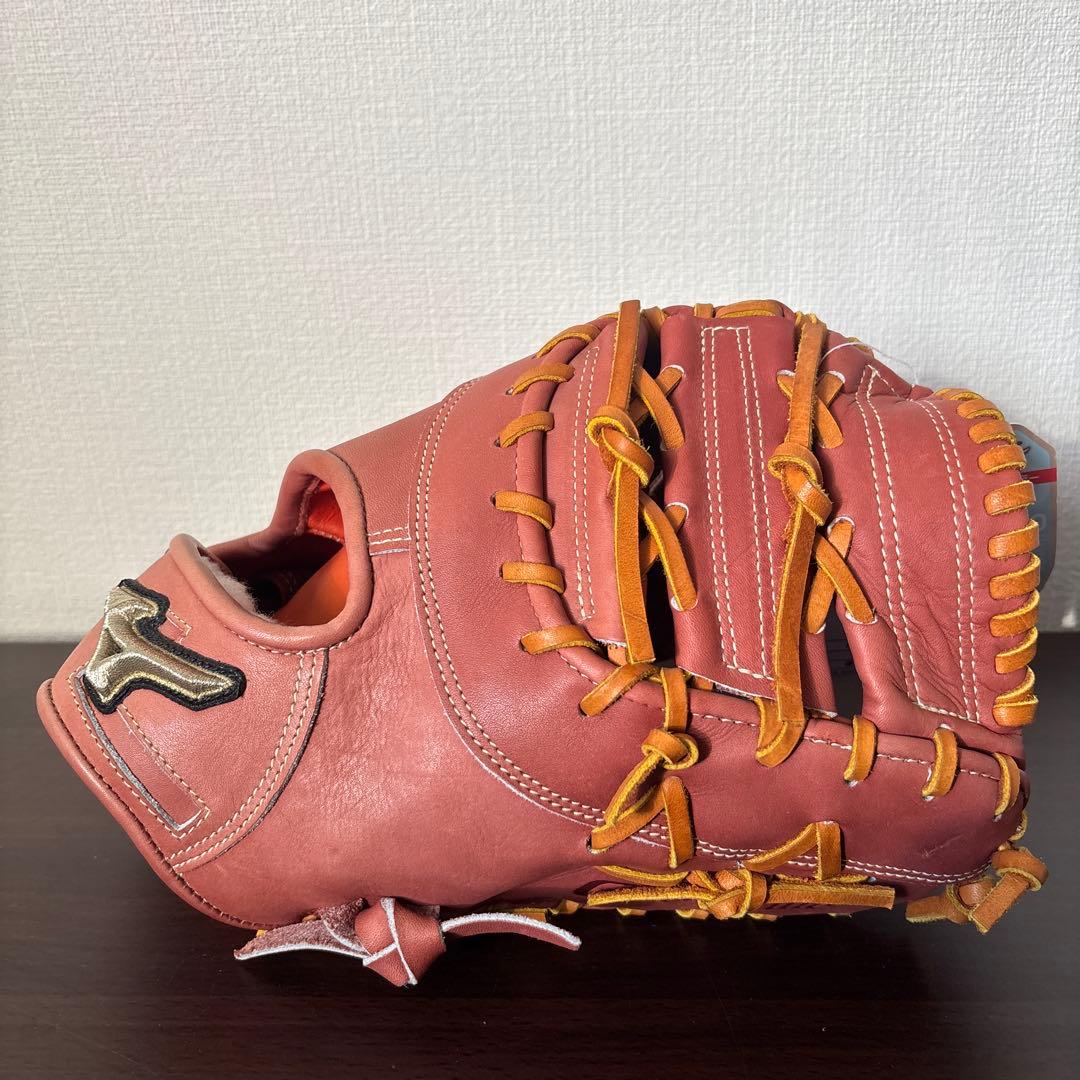 ミズノ　硬式用　グローバルエリート　ファーストミット　定価63,800円　グラブ