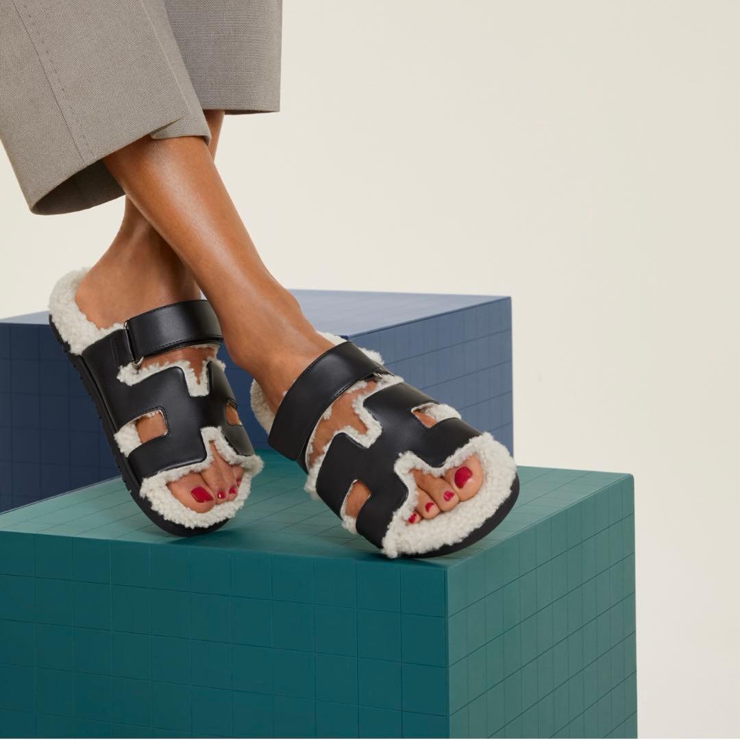 新品未使用　エルメス　サンダル 《シプレ》　シープスキン　黒　38サイズ