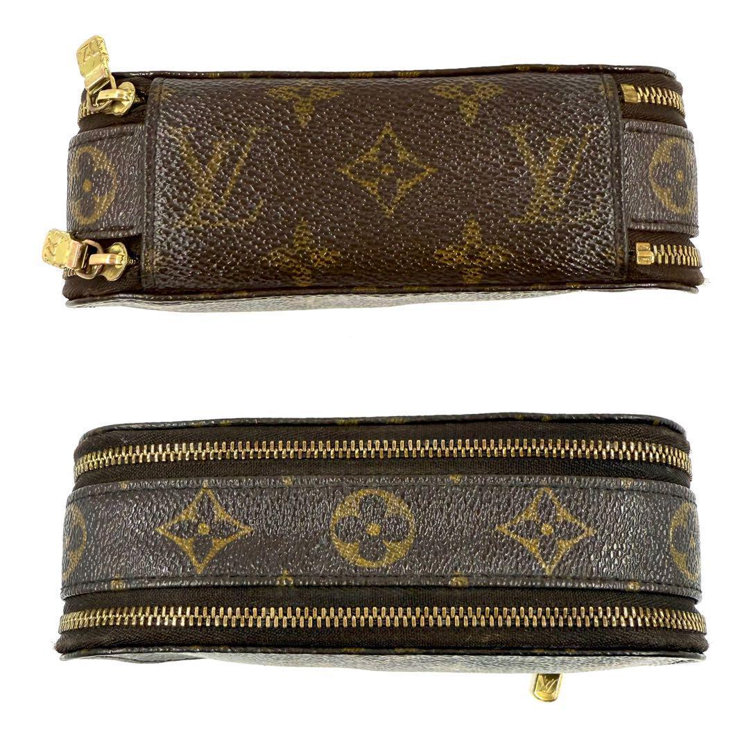 LOUIS VUITTON ルイ・ヴィトン　モノグラム 化粧ポーチ