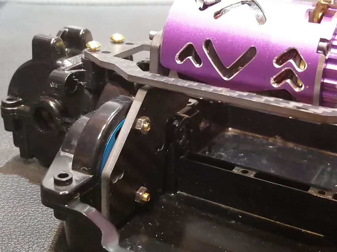 TT02　 メタルガレージ　ハイマウントモーターマウント　DDSSアッパーデッキ