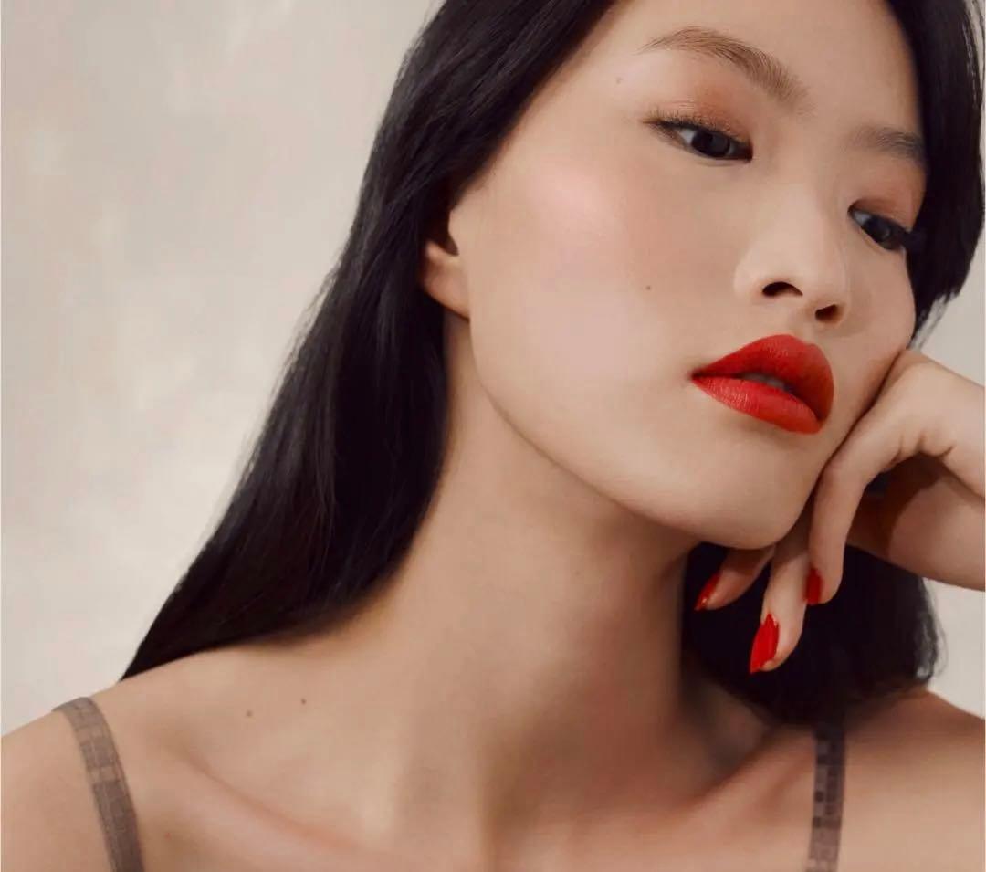 【新品】エルメス 限定 パウダー24 フォーブル フェイス＆アイ イルミネーター