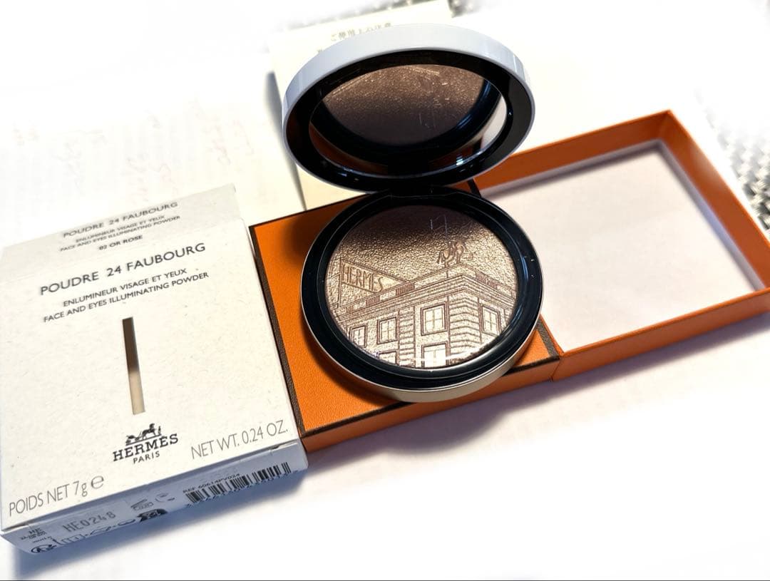 【新品】エルメス 限定 パウダー24 フォーブル フェイス＆アイ イルミネーター