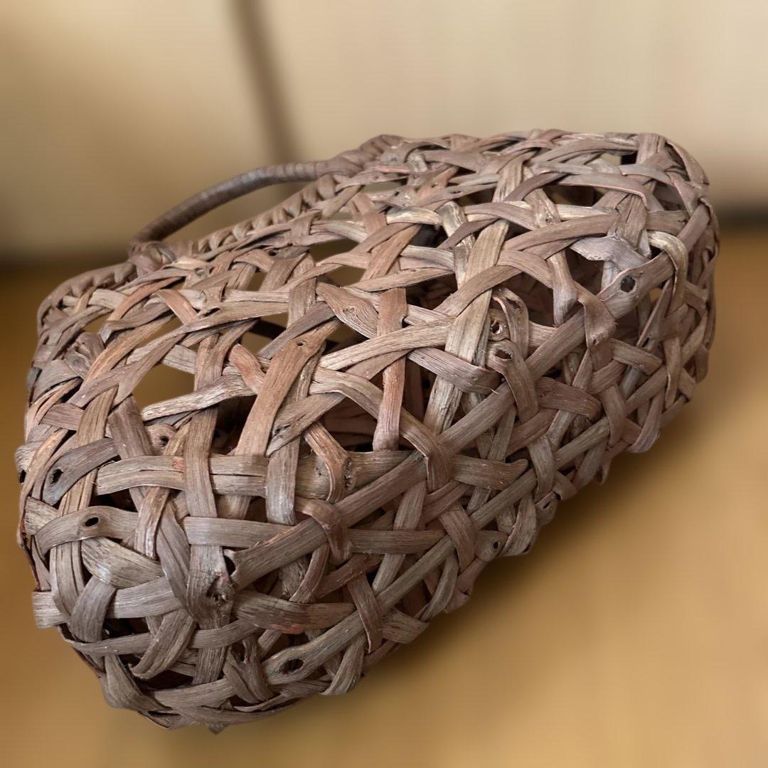 カゴヤさんの山葡萄バッグ