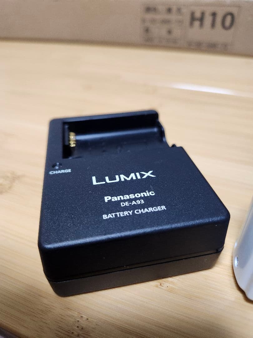 【✨人気カラー✨】Panasonic LUMIX DMC-GF2 デジタルカメラ