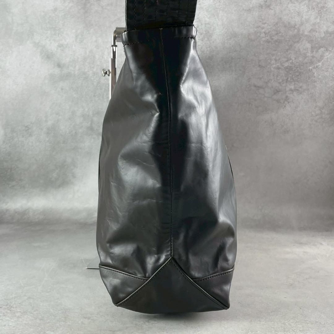 未使用　CCU　DAILY TOTE BACK C COW　牛革　ショルダー