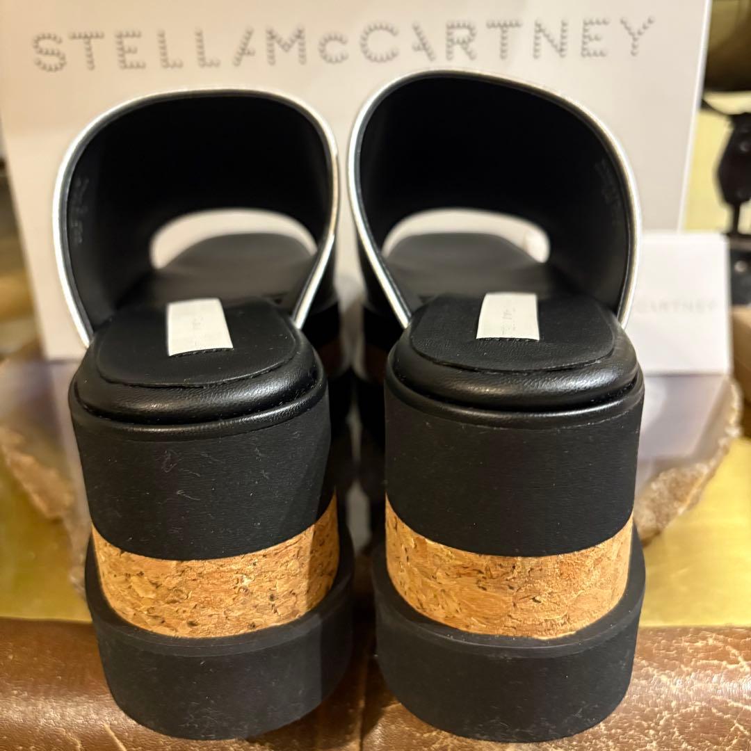 【新品レアカラー】ステラ　スニークエリス プラットフォームサンダル　シルバー