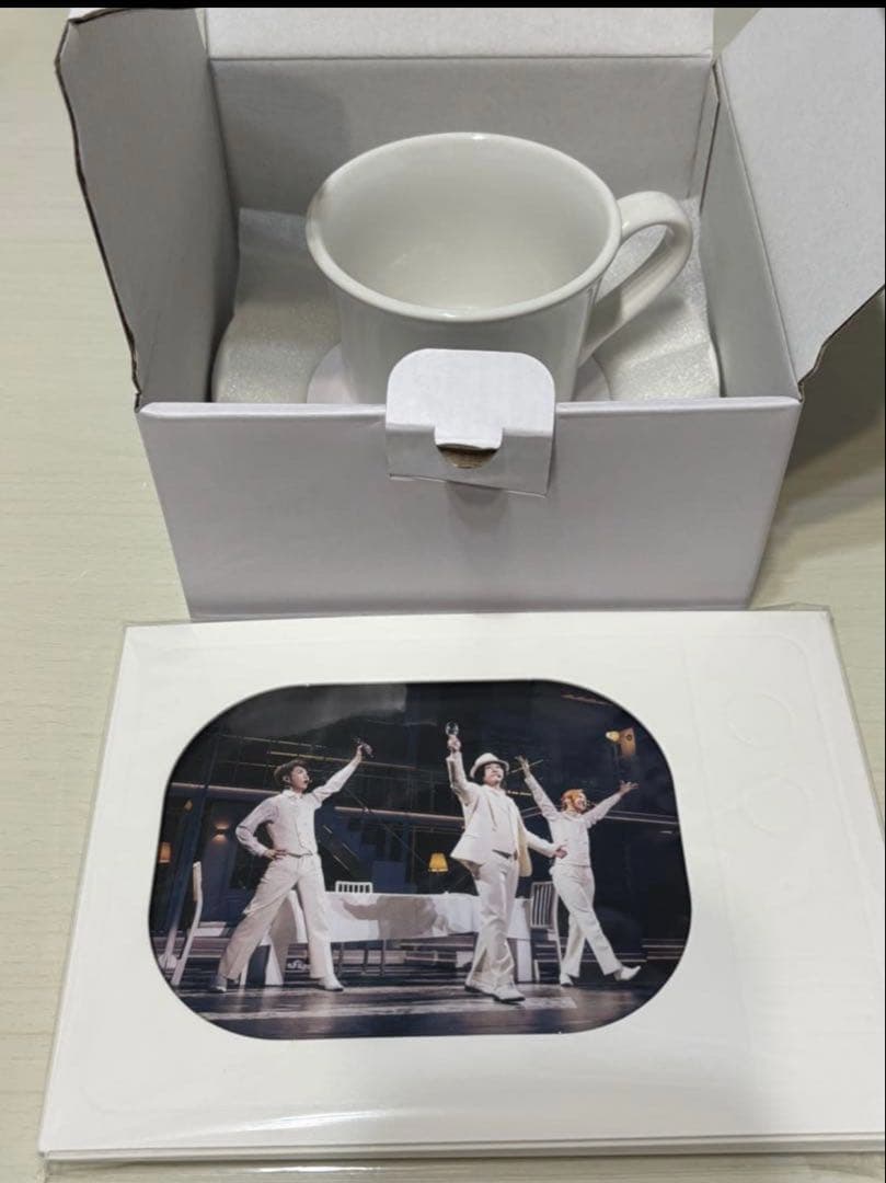 The White Lounge グッズBOX・10購入特典タンブラー等