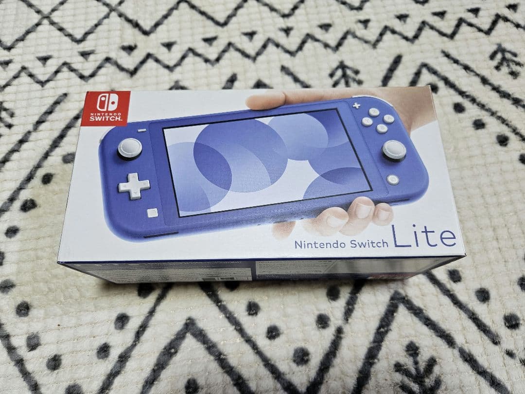 スイッチライト 本体 外箱付き 美品