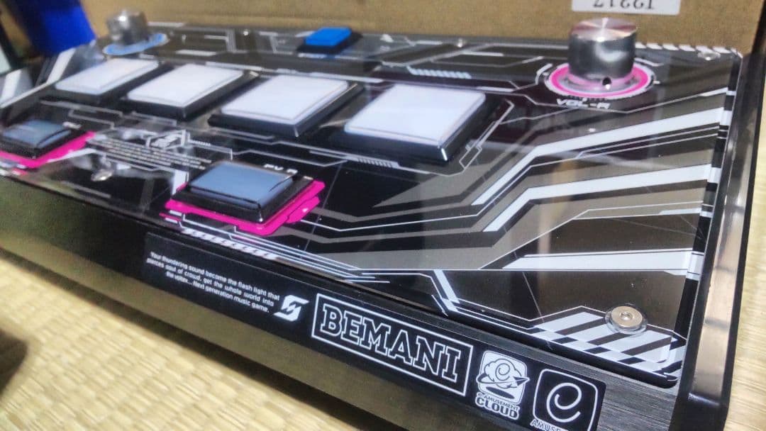 美品 サウンドボルテックス ultimate model コントローラー 静音化