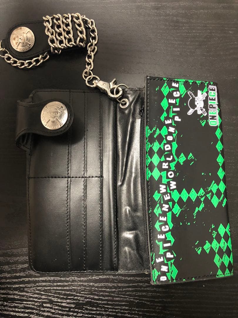 ワンピースグッズ　長財布　一番くじ　カード