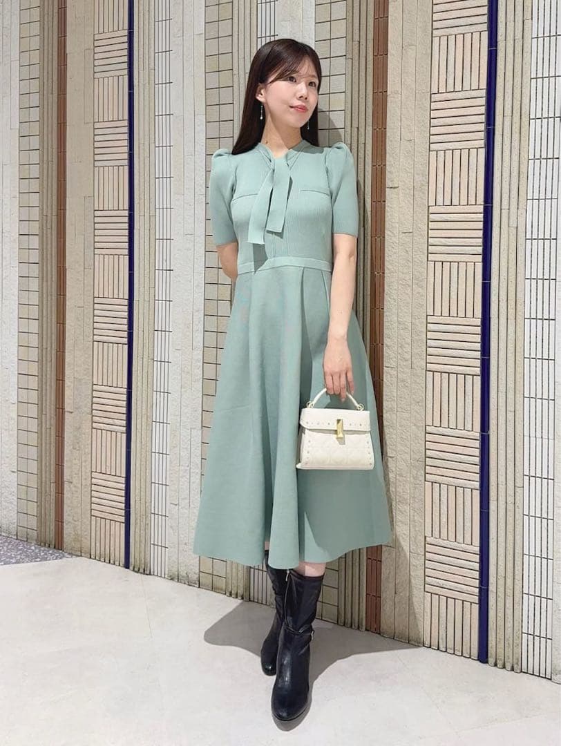 美品✨CELFORD ボウタイニットワンピース　S 25AW MNT 完売品