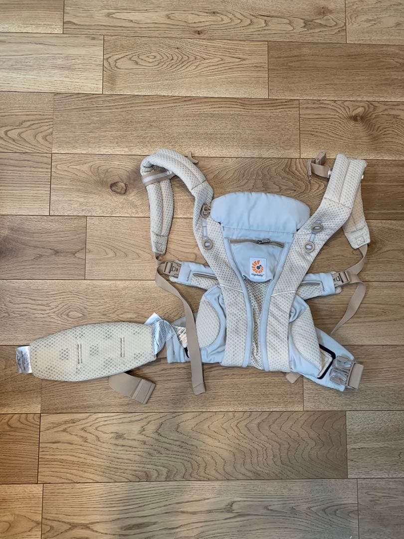 【正規品】エルゴ　オムニブリーズ　サンドベージュ　箱なし