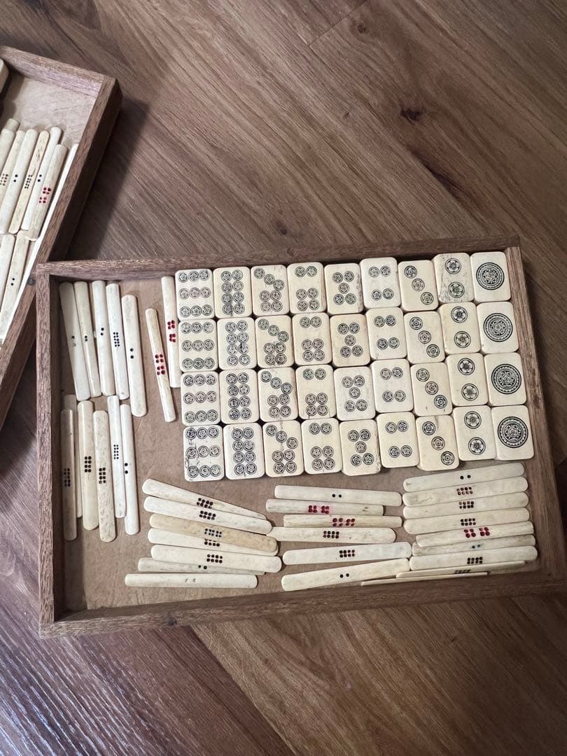 麻雀　麻雀パイ 竹背 骨牌 アンティーク 骨董マージャン　麻雀牌（骨牌）