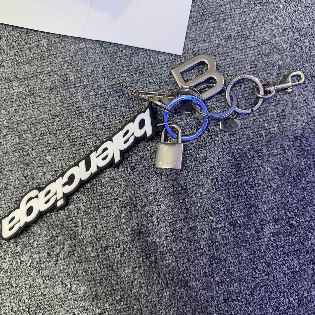 BALENCIAGA キーリング キーホルダー