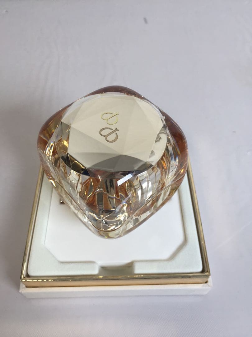 AM-162 未使用 クレドポーボーテ ラクレーム 30ｇ