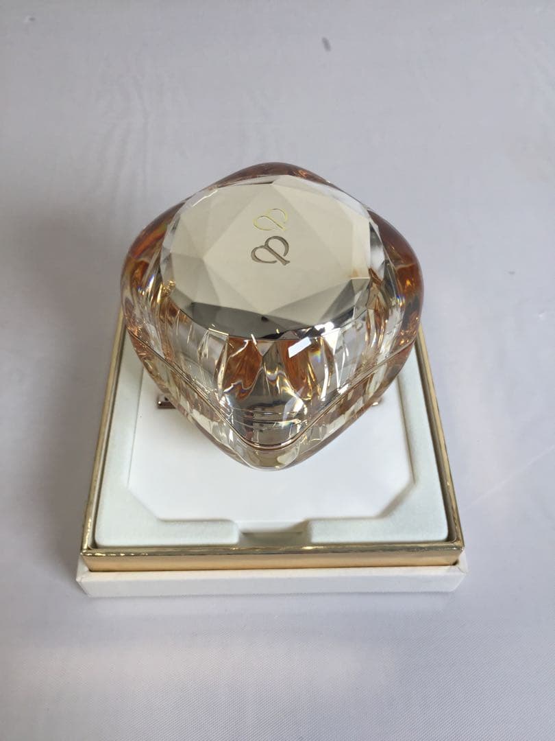 AM-162 未使用 クレドポーボーテ ラクレーム 30ｇ