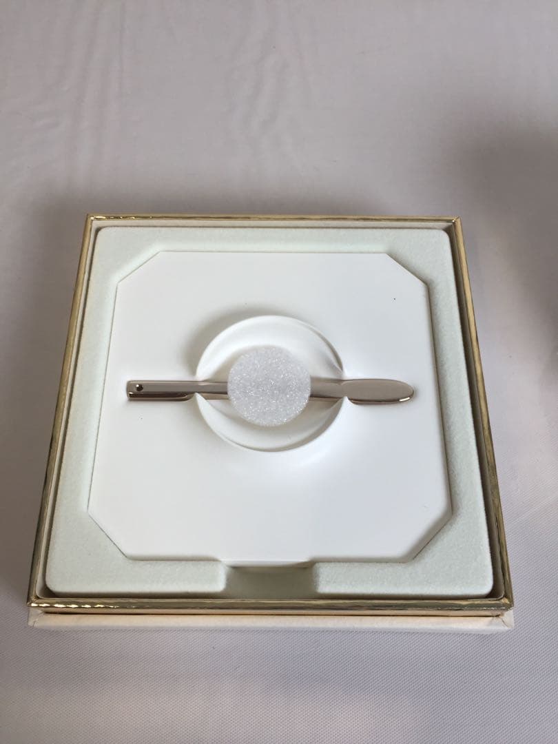 AM-162 未使用 クレドポーボーテ ラクレーム 30ｇ