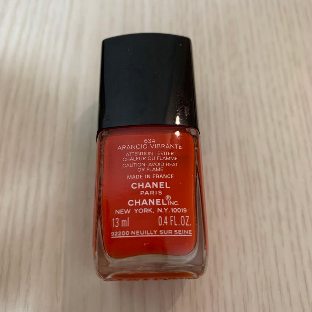 シャネル　限定ネイルエナメル　ネイルポリッシュ　7色セット+1色