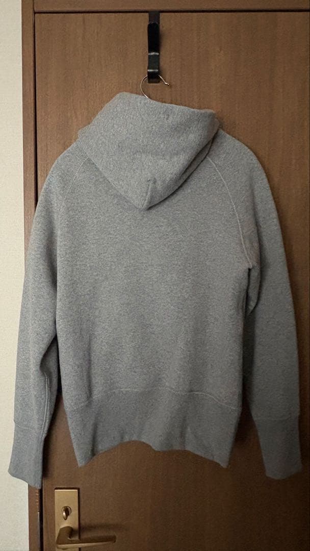 美品⭐︎DRESSTERIOR定番のジップアップパーカー