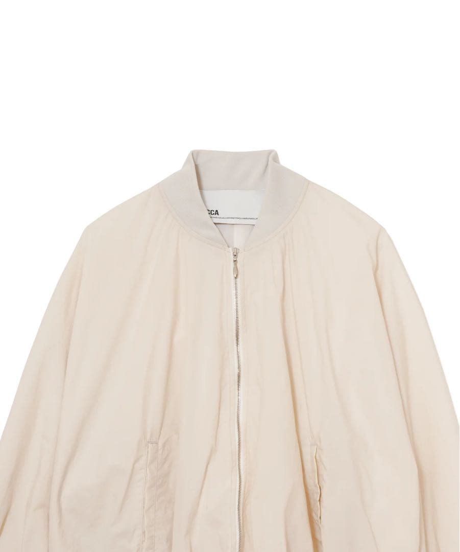 新品　TICCA ナイロンショートMA-1 アイボリー