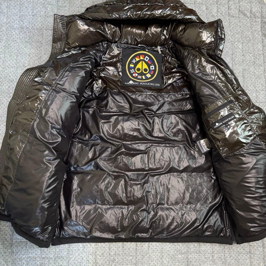 ムースナックルズ カーキ ダウンジャケット ハンガー付