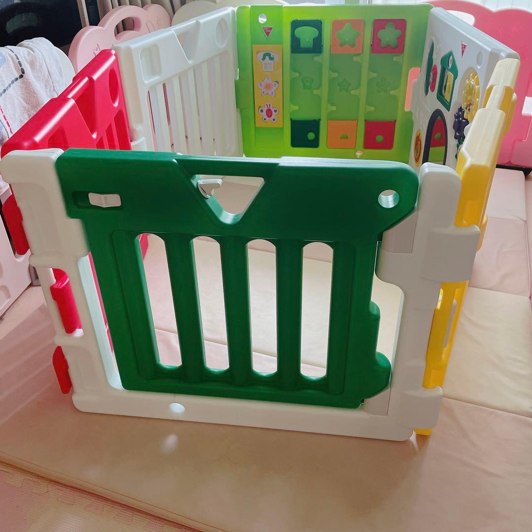 拡張パネル新品未使用　ベビーサークル　はらぺこあおむし