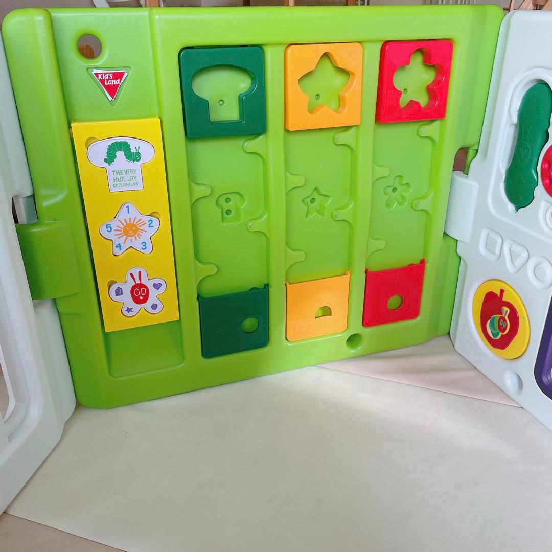 拡張パネル新品未使用　ベビーサークル　はらぺこあおむし