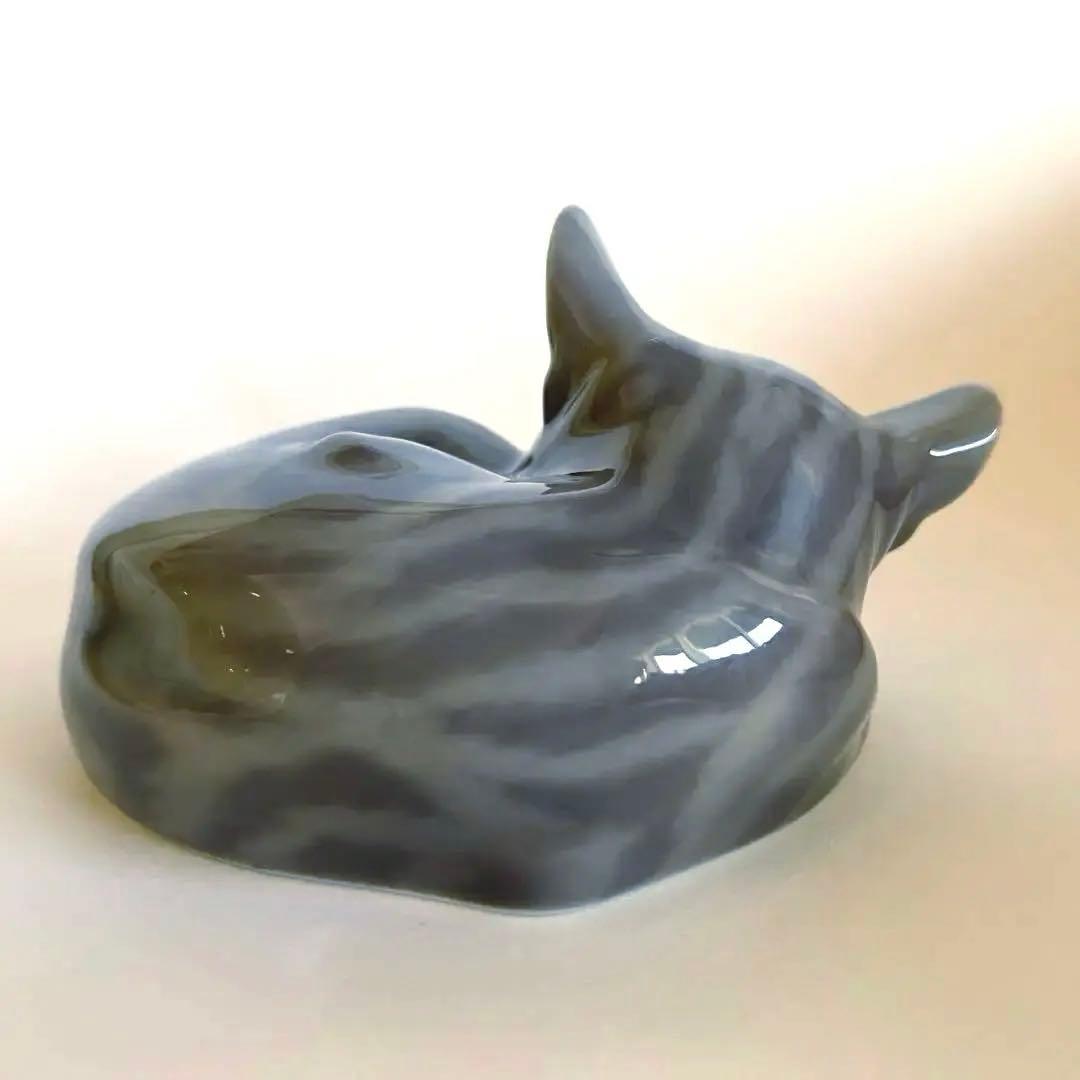 ロイヤルコペンハーゲン　眠り猫　フィギュリン